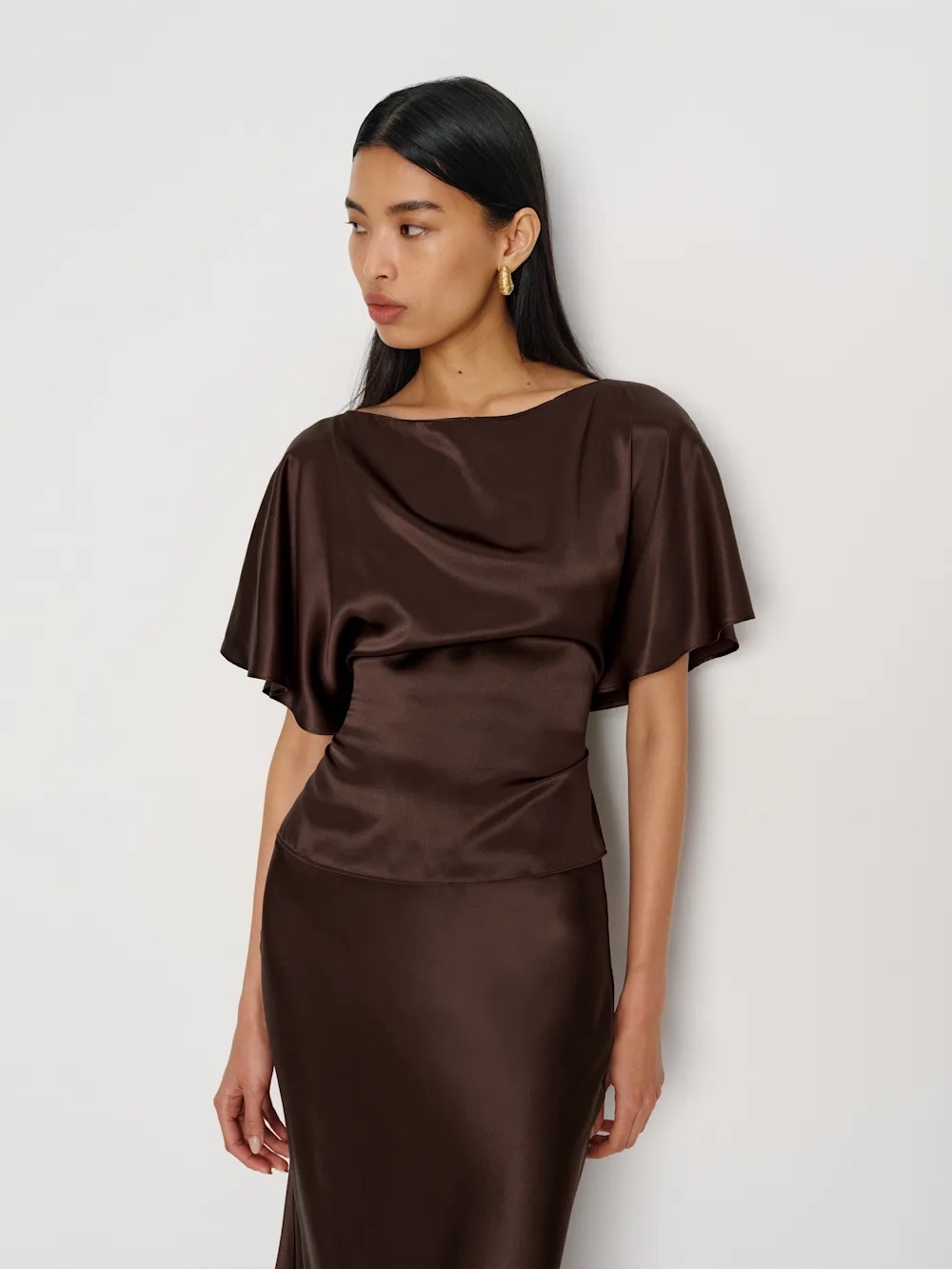 NEW Reformation Avery Silk Warp Top Size M Black Bean